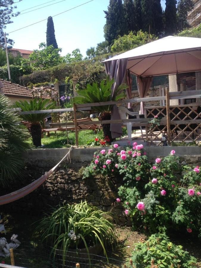 The Sea Flower Appartamento Con Giardino E Garage Auto Incluso Sanremo Exterior foto